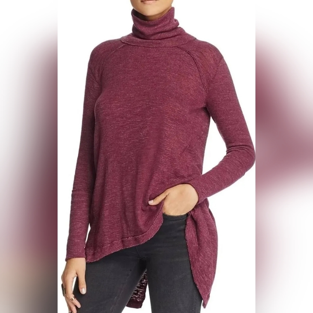 We The Free Free People Women's Red Knit Split Back Turtleneck Top sz S